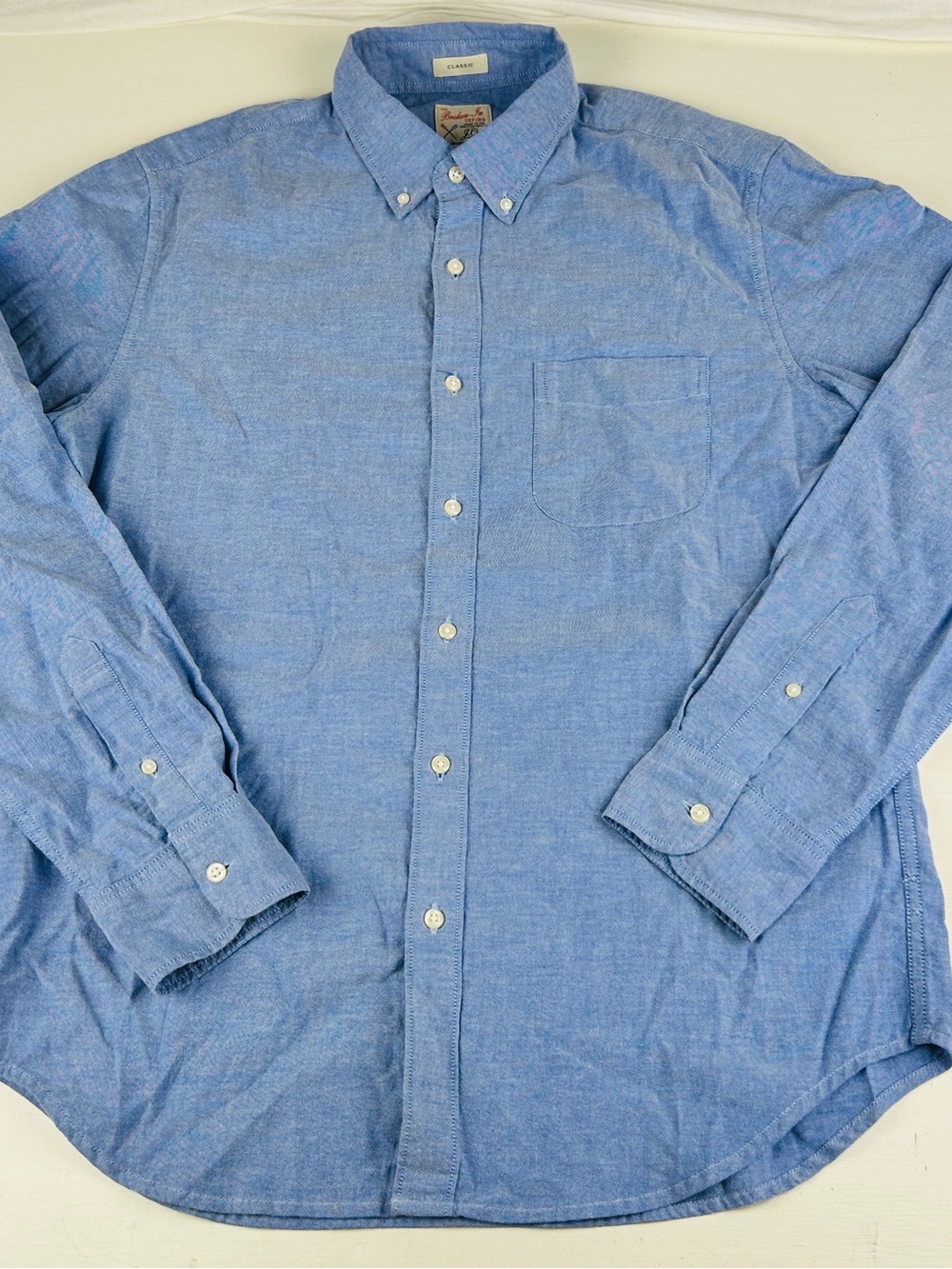J Crew Oxford Broken In Button Shirt Mens Medium Blue Long Sleeve Organic